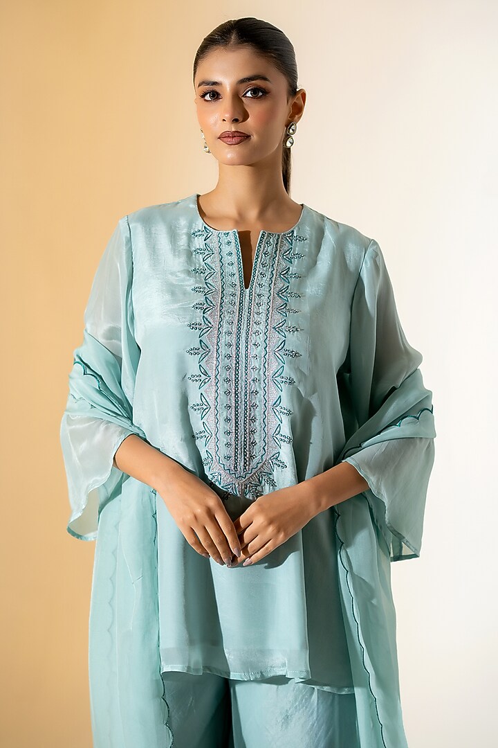 Sky Blue Crepe Thread Embroidered Kurta Set by K-ANSHIKA Jaipur at Pernia's Pop Up Shop