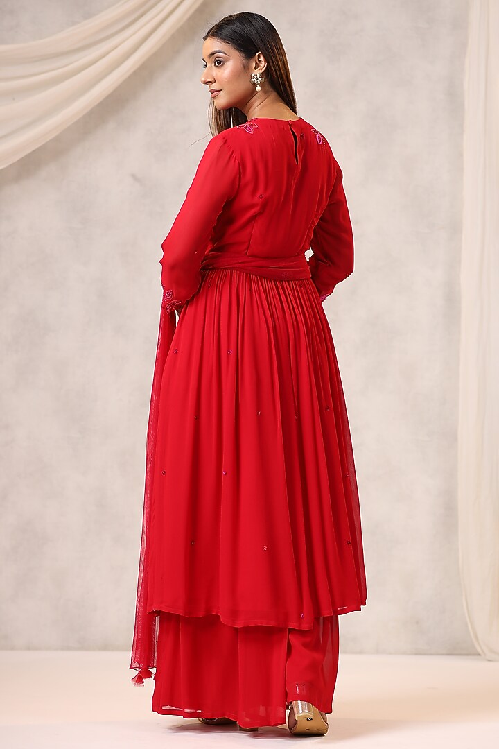 Red Georgette Motif Embroidered Kurta Set by K-ANSHIKA Jaipur at Pernia's Pop Up Shop