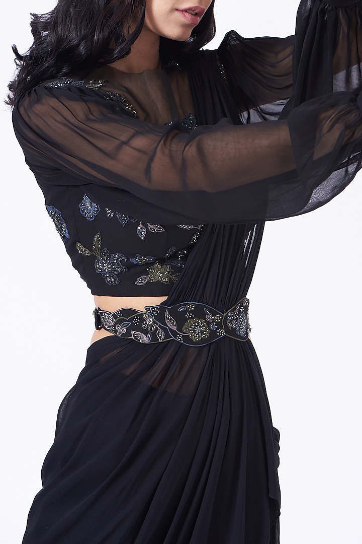 Black Draped Wedding Saree Set by K-ANSHIKA Jaipur at Pernia's Pop Up Shop