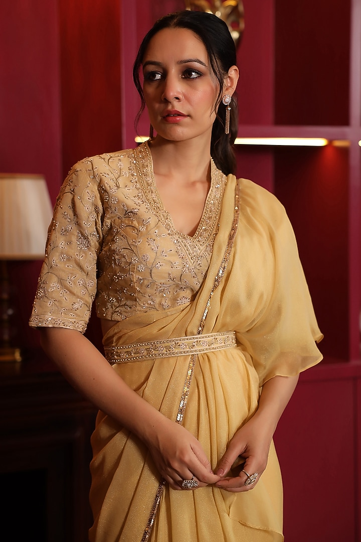 Beige Shimmer Georgette Draped Wedding Saree Set by K-ANSHIKA Jaipur at Pernia's Pop Up Shop