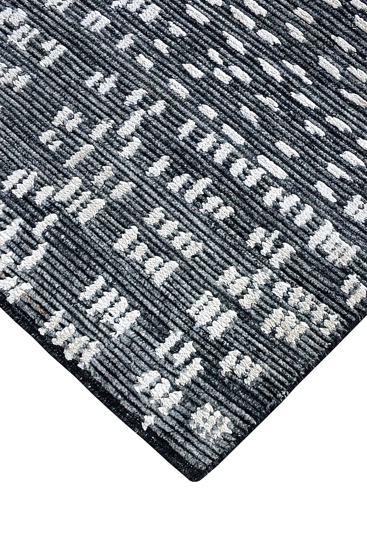 Ivory & Grey Hand-Knotted Carpet by Knotty Rugs at Pernia's Pop Up Shop