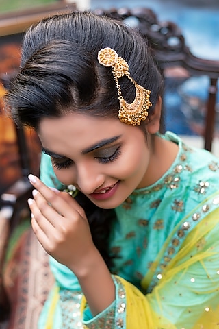 Gold Finish Tikki Embroidered Pasa by KANYAADHAN BY DHIRAJAAYUSHI