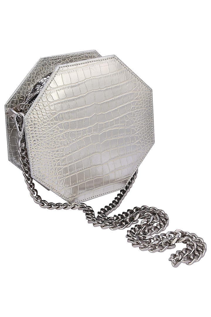 Silver queenie clutch bag by KNGN