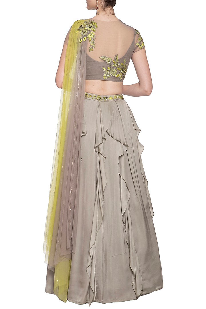 Grey embroidered Wedding Lehenga skirt with drape blouse by K-ANSHIKA Jaipur at Pernia's Pop Up Shop