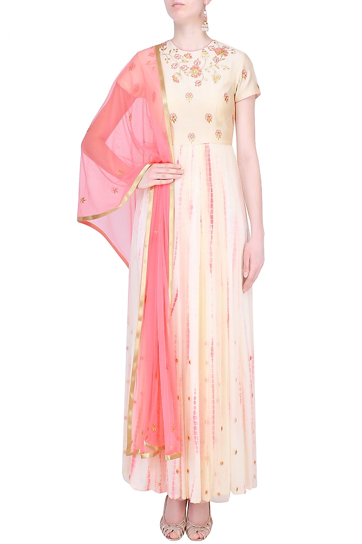 Off white floral embroidered shibori anarkali set available only at Pernia's Pop Up Shop.