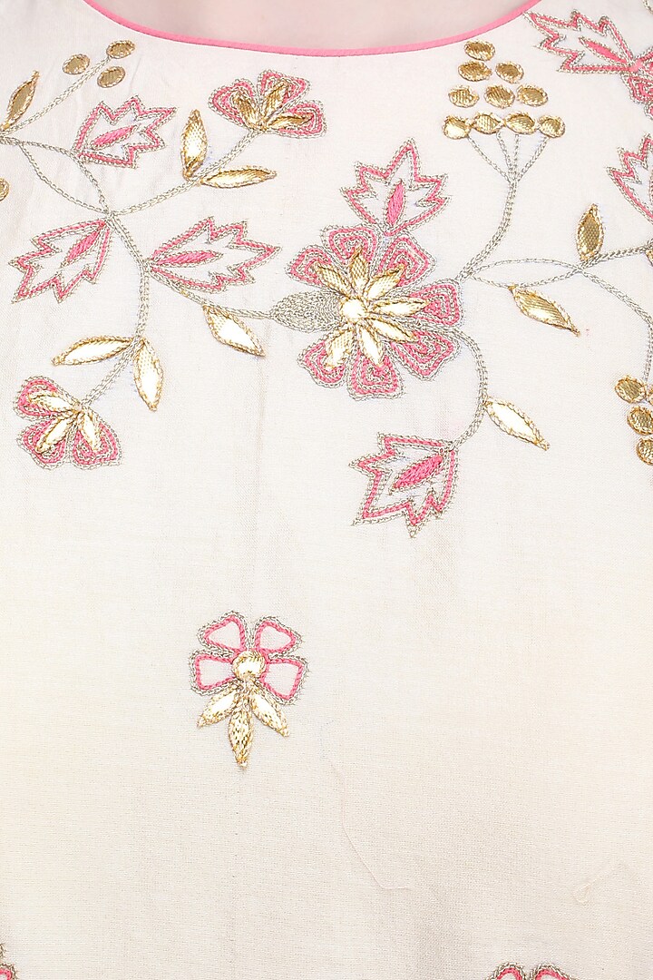 Off white floral embroidered shibori anarkali set available only at Pernia's Pop Up Shop.