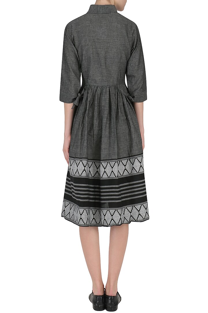 Grey pleated printed dress available only at Pernia's Pop Up Shop.