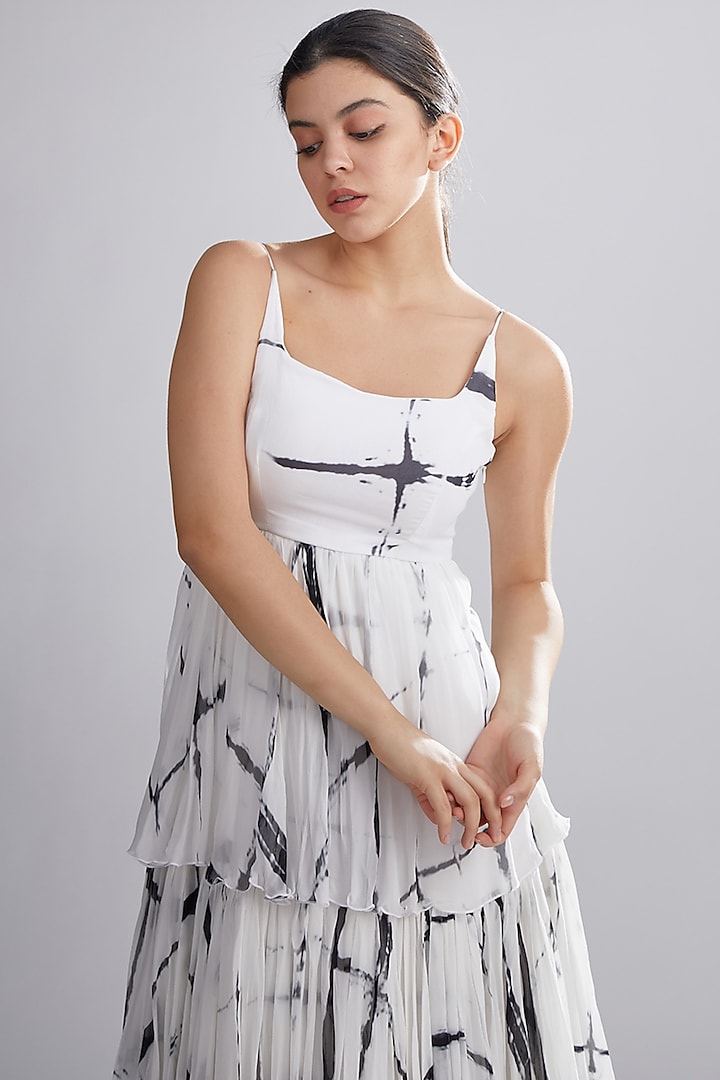 White & Black Printed Layered Maxi Vacation Dress by Koai at Pernia's Pop Up Shop