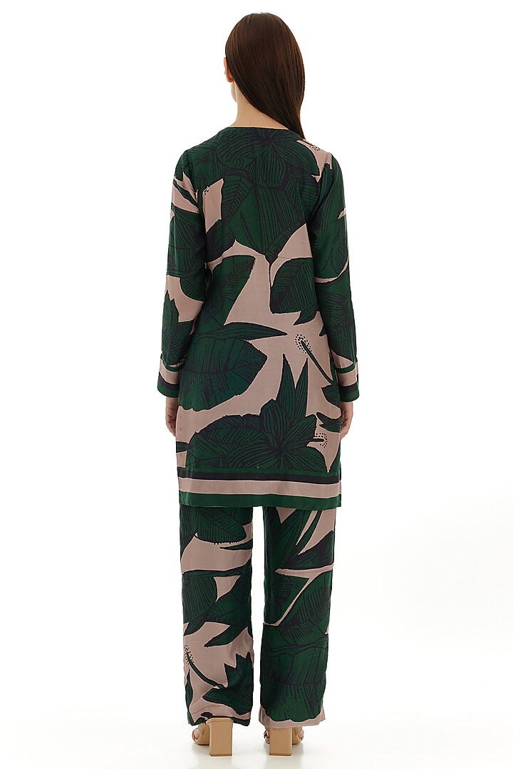 Green & Off-White Cotton Silk Floral Printed Kurta Shirt by Koai at Pernia's Pop Up Shop