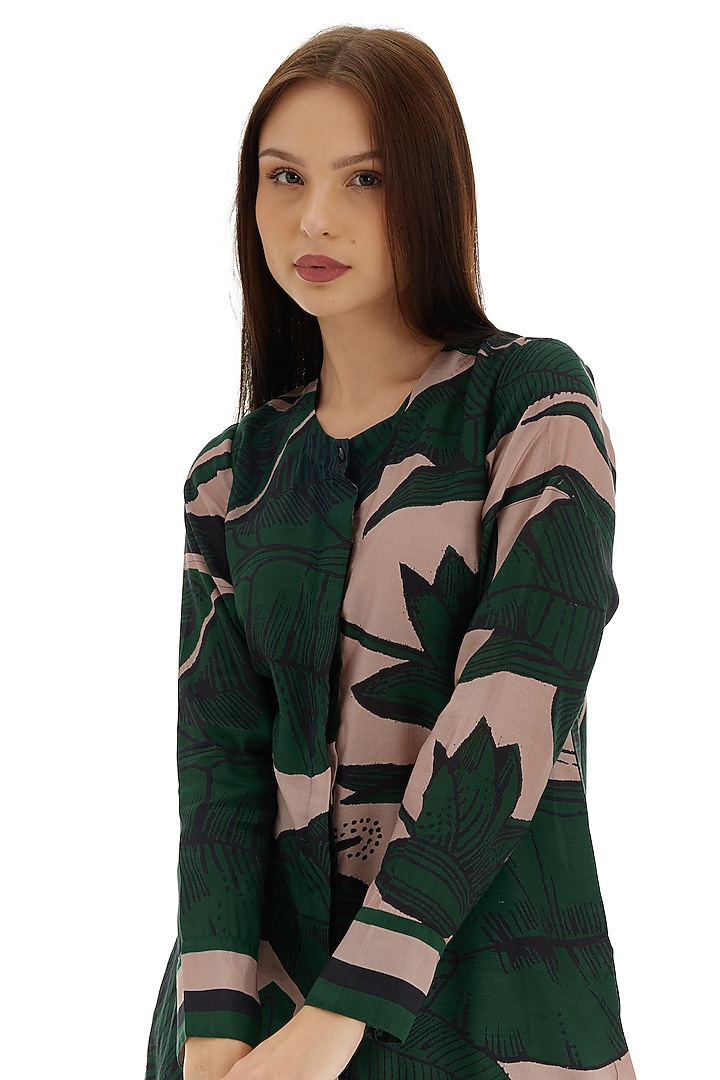 Green & Off-White Cotton Silk Floral Printed Kurta Shirt by Koai at Pernia's Pop Up Shop