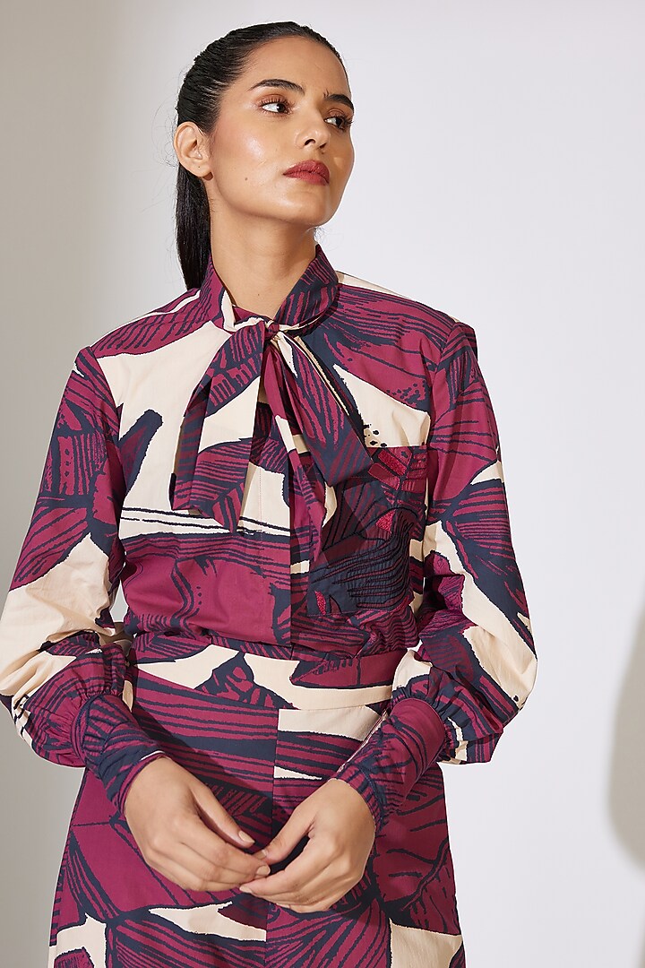 Off-White & Hot Pink Poplin Cotton Floral Printed Bow Shirt by Koai at Pernia's Pop Up Shop