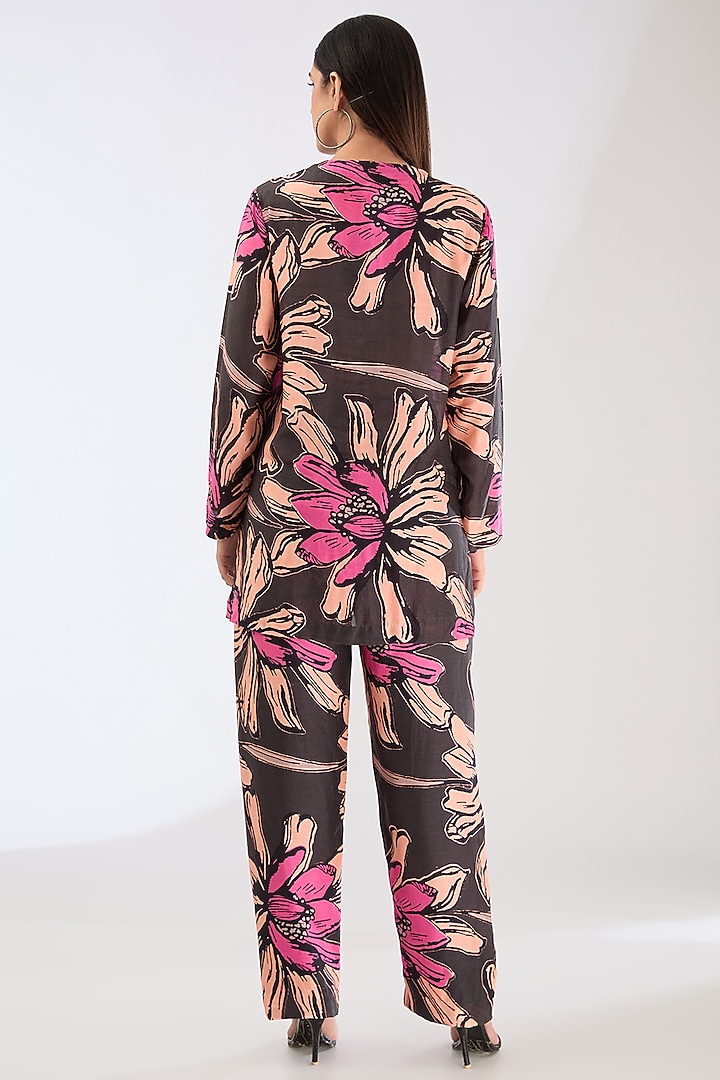 Green Cotton Silk Digital Floral Printed Pants by Koai at Pernia's Pop Up Shop