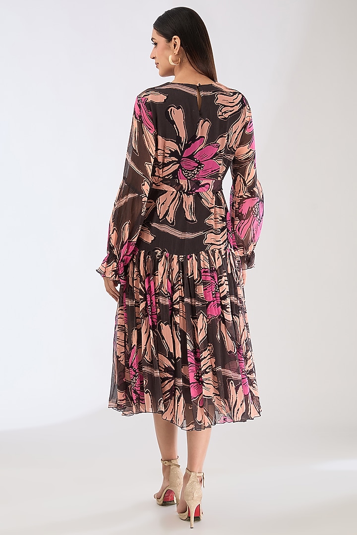 Green Chiffon Digital Floral Printed Midi Vacation Dress With Belt by Koai at Pernia's Pop Up Shop