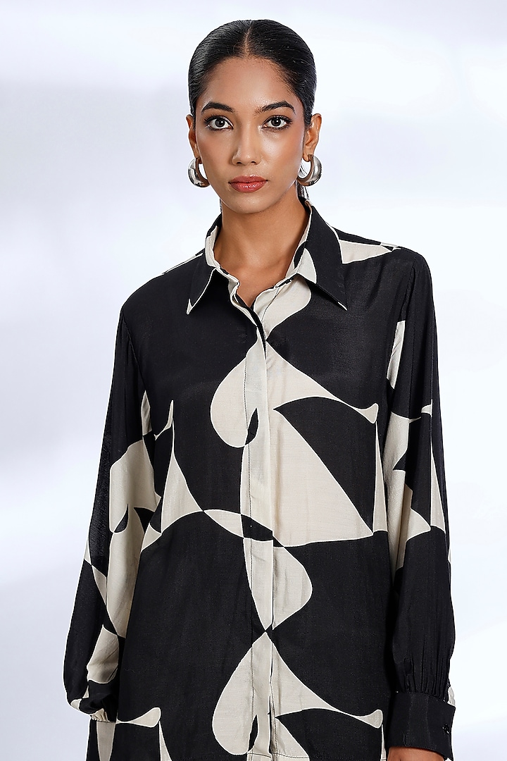Black & White Muslin Cotton Silk Abstract Digital Printed Co-Ord Set by Koai at Pernia's Pop Up Shop