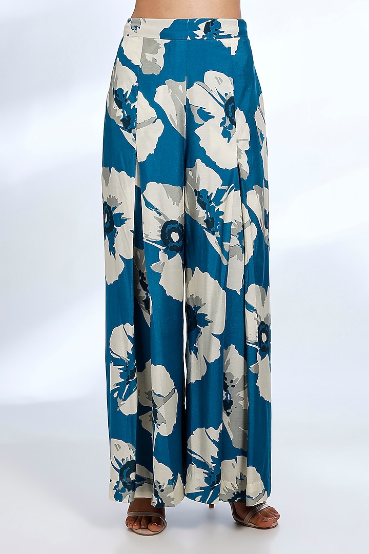 White & Blue Muslin Cotton Silk Floral Printed Co-Ord Set by Koai at Pernia's Pop Up Shop