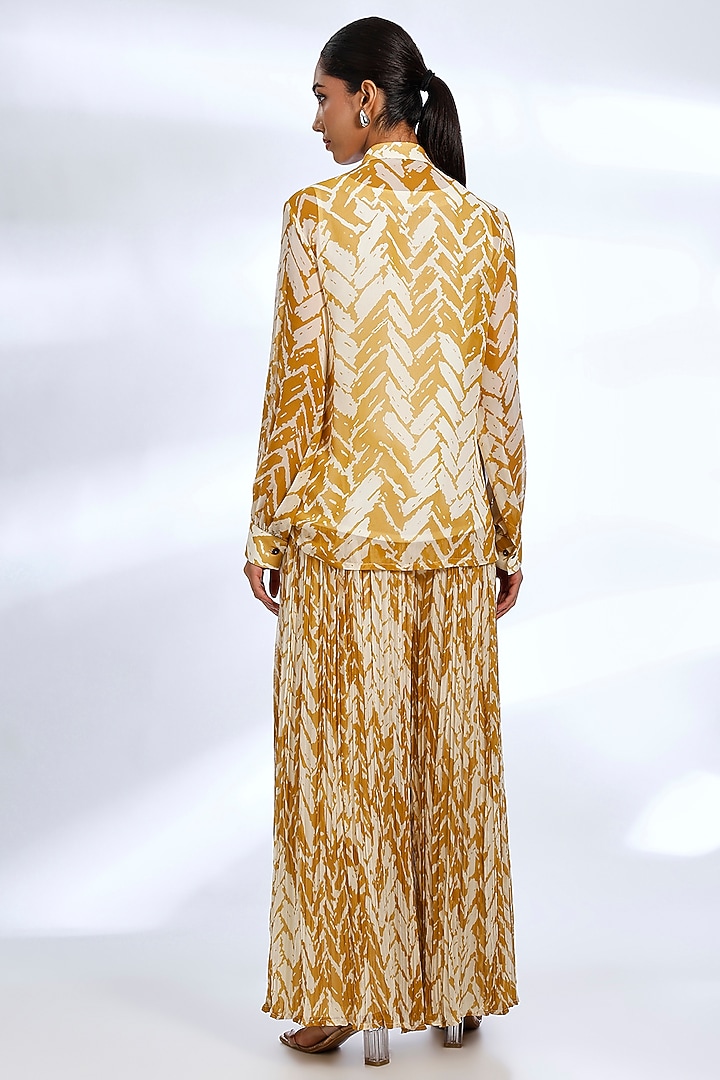 Beige & Mustard Georgette Chevron Printed Co-Ord Set by Koai at Pernia's Pop Up Shop