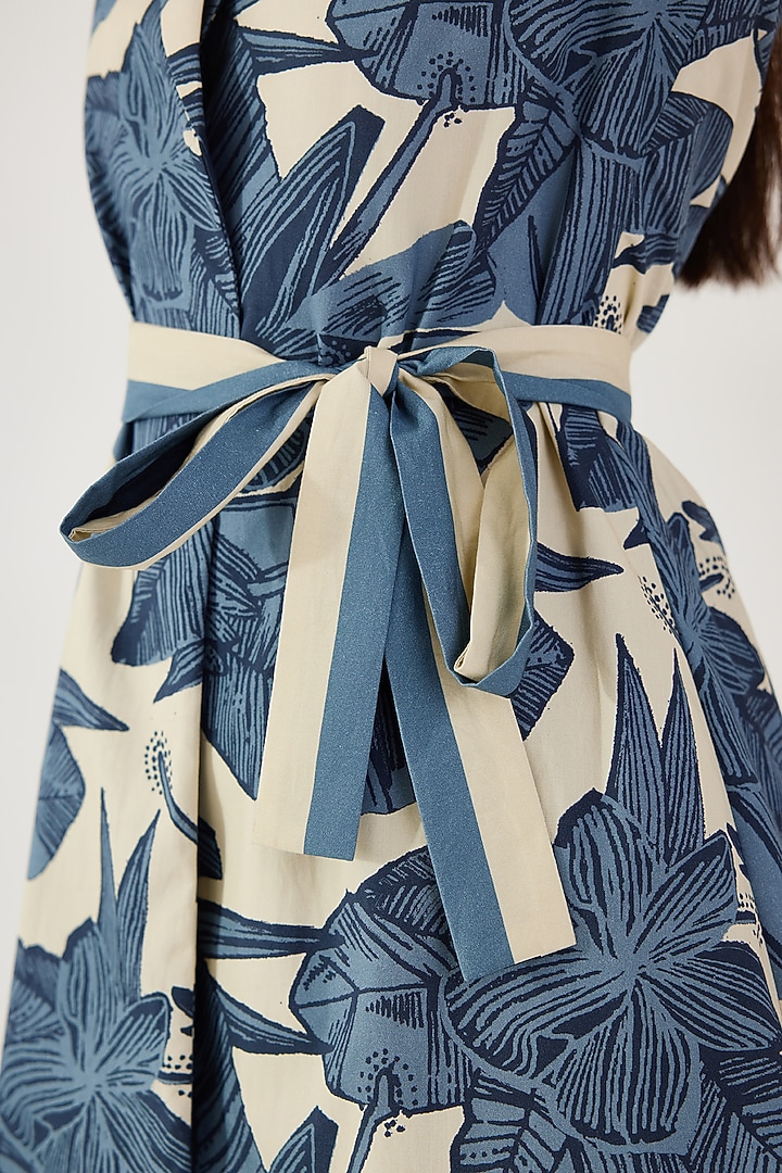 White & Blue Poplin Cotton Floral Printed Jacket by Koai at Pernia's Pop Up Shop