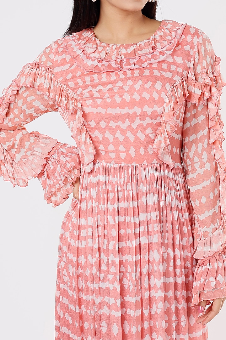 Pink & White Printed Vacation Dress by Koai at Pernia's Pop Up Shop