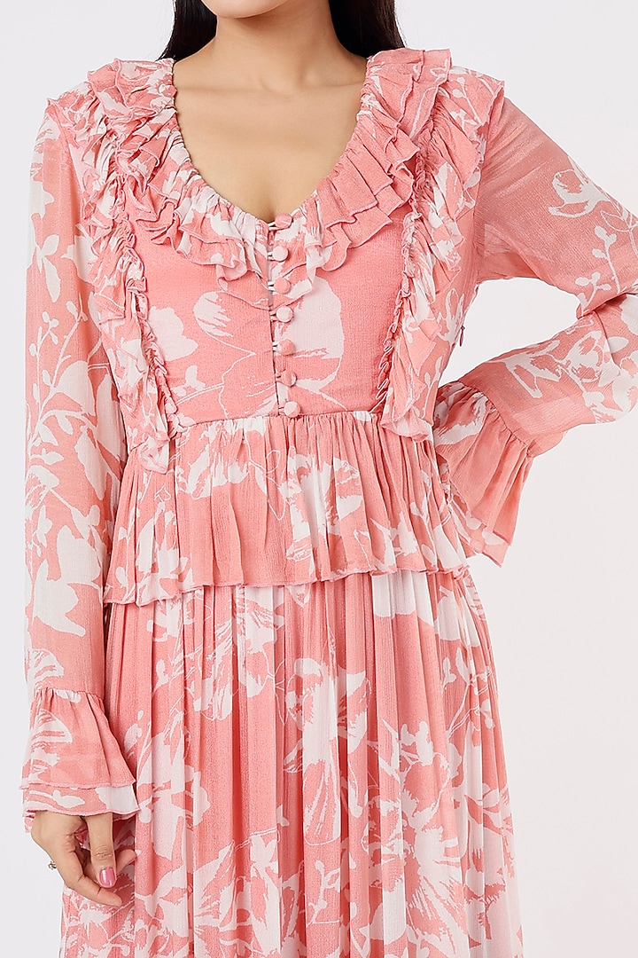 Pink & White Floral Vacation Dress by Koai at Pernia's Pop Up Shop