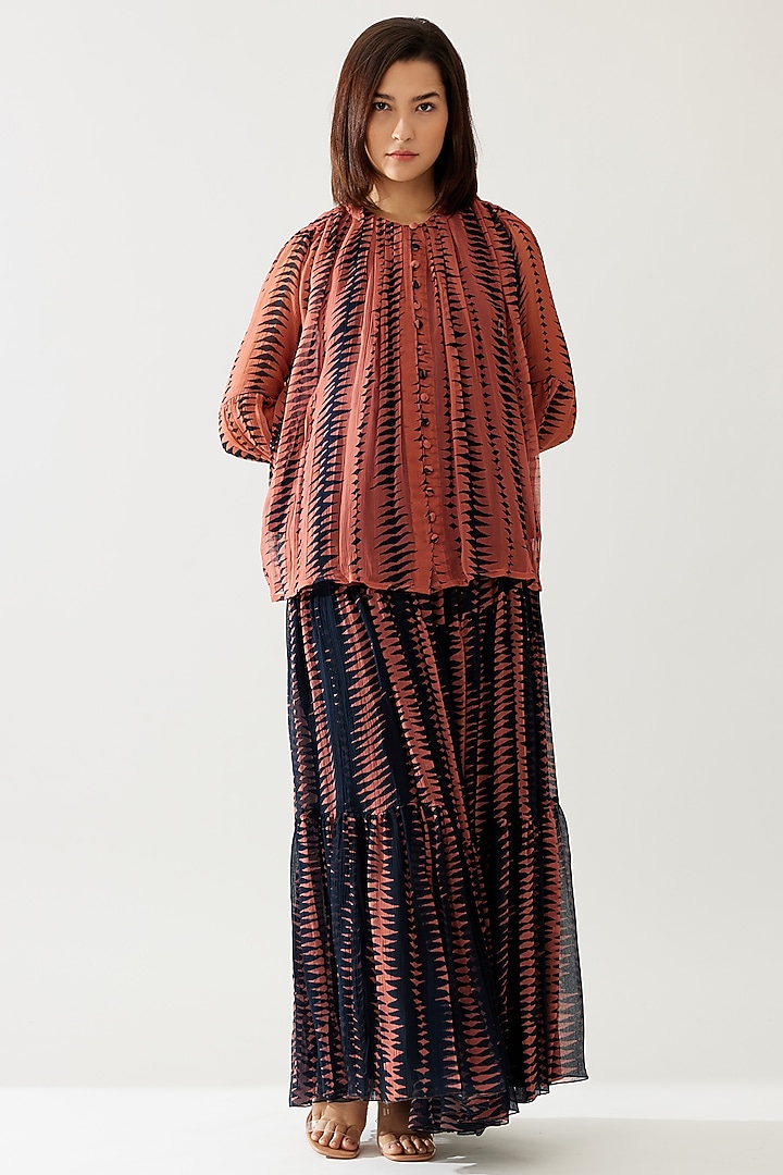 Pink & Dark Blue Chiffon Pleated Top by Koai at Pernia's Pop Up Shop