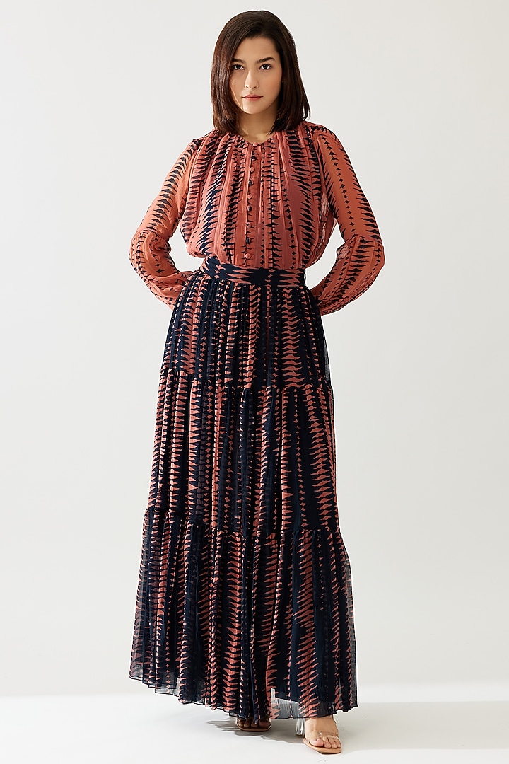 Dark Blue & Pink Chiffon Skirt by Koai at Pernia's Pop Up Shop