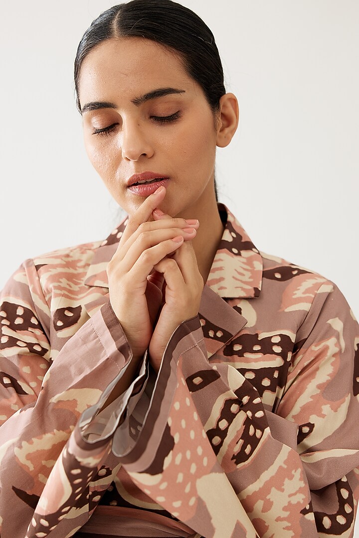Peach & Cream Poplin Cotton Floral Jacket With Belt by Koai at Pernia's Pop Up Shop