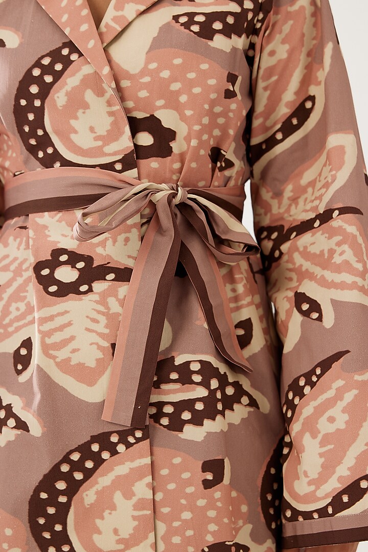 Peach & Cream Poplin Cotton Floral Jacket With Belt by Koai at Pernia's Pop Up Shop