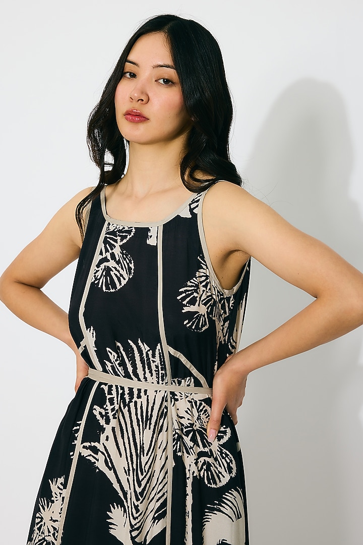 Black & Beige Muslin Cotton Silk Floral Printed Maxi Vacation Dress by Koai at Pernia's Pop Up Shop