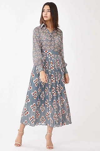 Ash Blue Printed Crinkled Skirt by Koai
