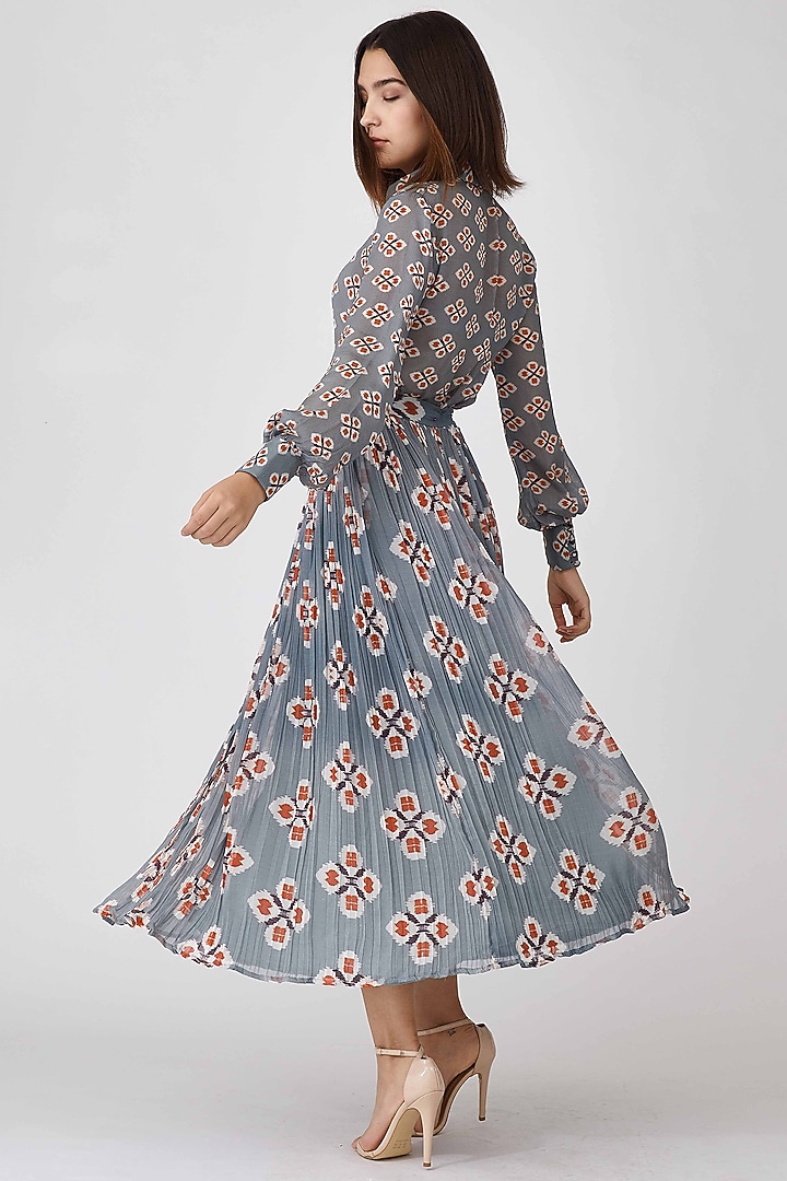 Ash Blue Printed Crinkled Skirt by Koai at Pernia's Pop Up Shop