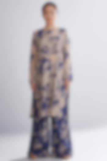 Blue & Peach Floral Kurta by Koai at Pernia's Pop Up Shop