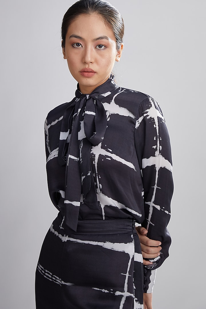 Black & White Shibori Shirt by Koai at Pernia's Pop Up Shop