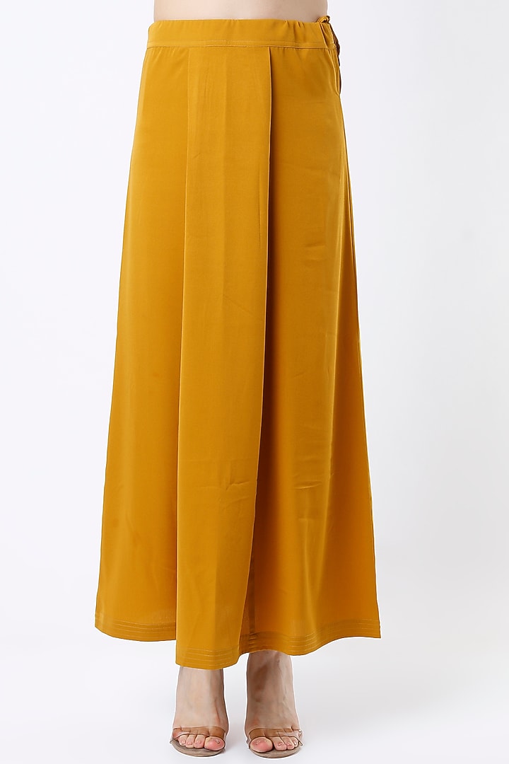 Mustard Chiffon Digital Printed Saree by Koai at Pernia's Pop Up Shop