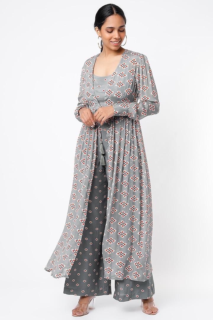 Grey Digital Printed Cape by Koai at Pernia's Pop Up Shop