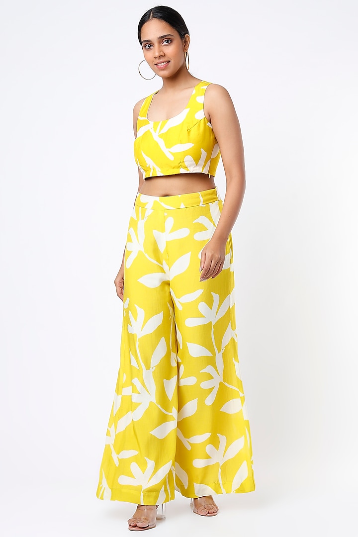 Mustard Digital Printed Pants by Koai