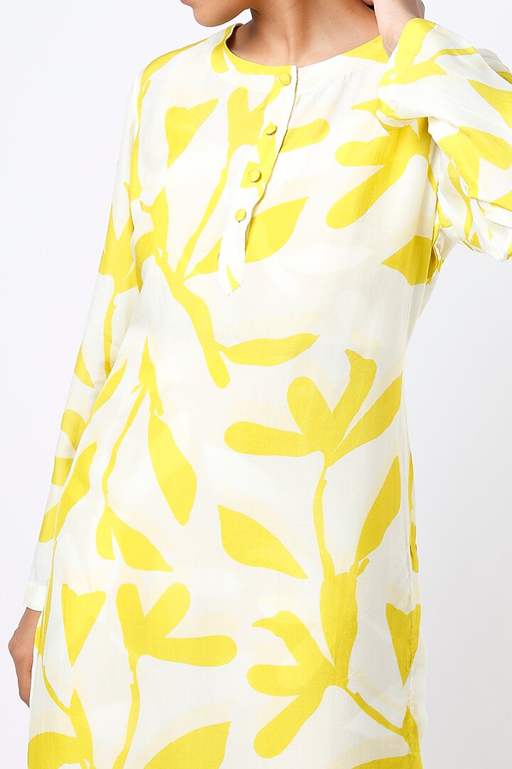Mustard Floral Printed Kurta by Koai at Pernia's Pop Up Shop