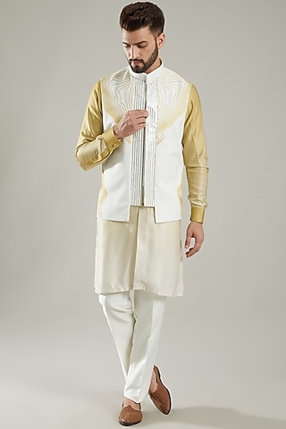 Ivory Silk Thread & Aari Embroidered Bundi Jacket Set by KODEXRAUL