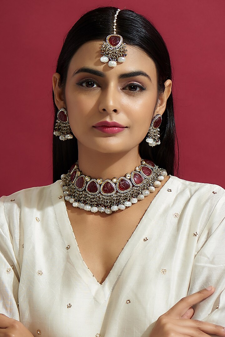 Black Rhodium Finish Agate Choker Necklace Set by Kohar By Kanika at Pernia's Pop Up Shop