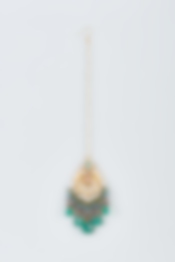 Gold Finish Kundan Polki Handcrafted Maang Tikka by Kohar By Kanika at Pernia's Pop Up Shop
