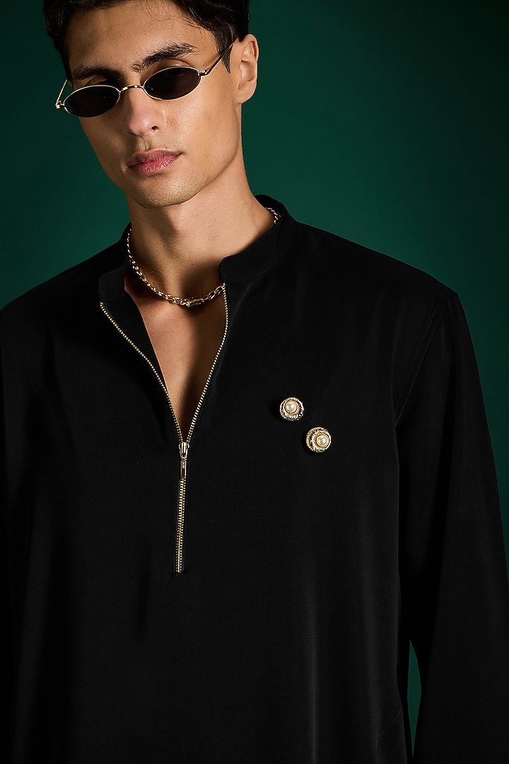 Black Lachka Hand Embroidered Kurta by Komal Kothari at Pernia's Pop Up Shop
