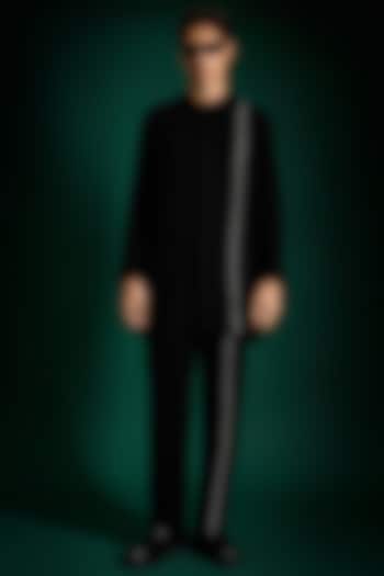 Black Suiting Hand Embroidered Kurta Set by Komal Kothari at Pernia's Pop Up Shop