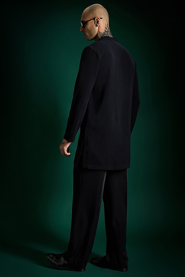 Navy Suiting Hand Embroidered Kurta Set by Komal Kothari at Pernia's Pop Up Shop