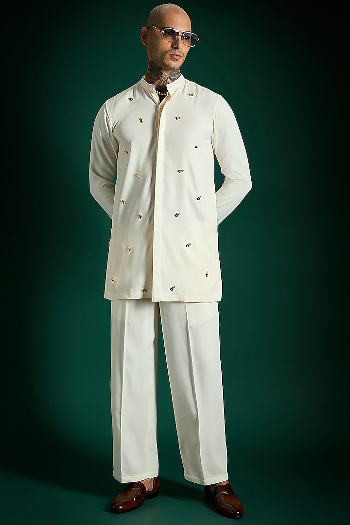 Ivory Suiting Hand Embroidered Kurta Set by Komal Kothari at Pernia's Pop Up Shop