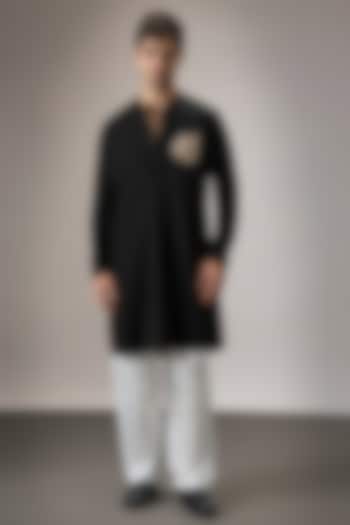 Black Cotton Hand Embroidered Kurta Set by Komal Kothari at Pernia's Pop Up Shop