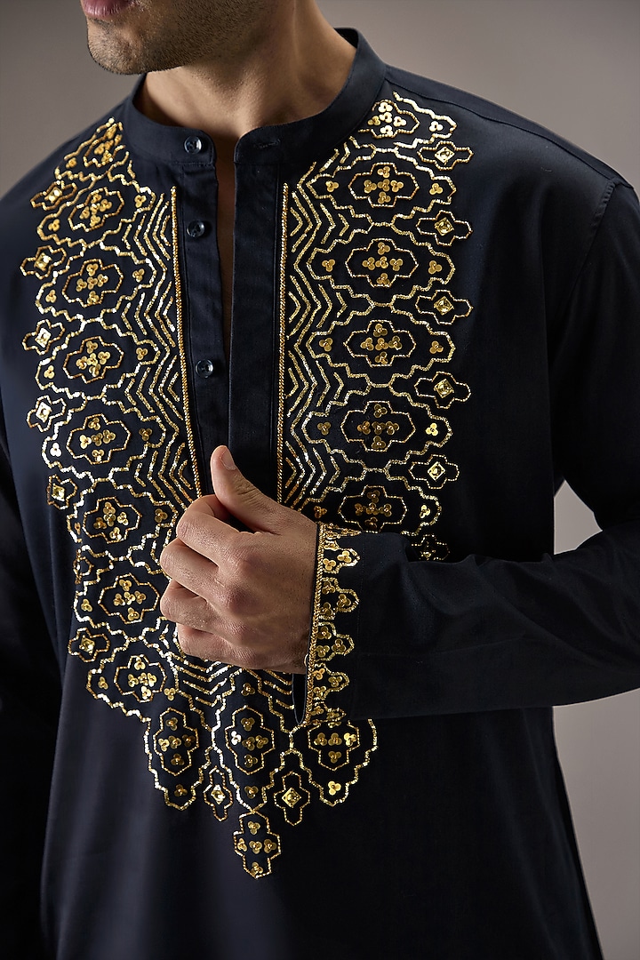 Navy Blue Cotton Hand Embroidered Kurta Set by Komal Kothari at Pernia's Pop Up Shop