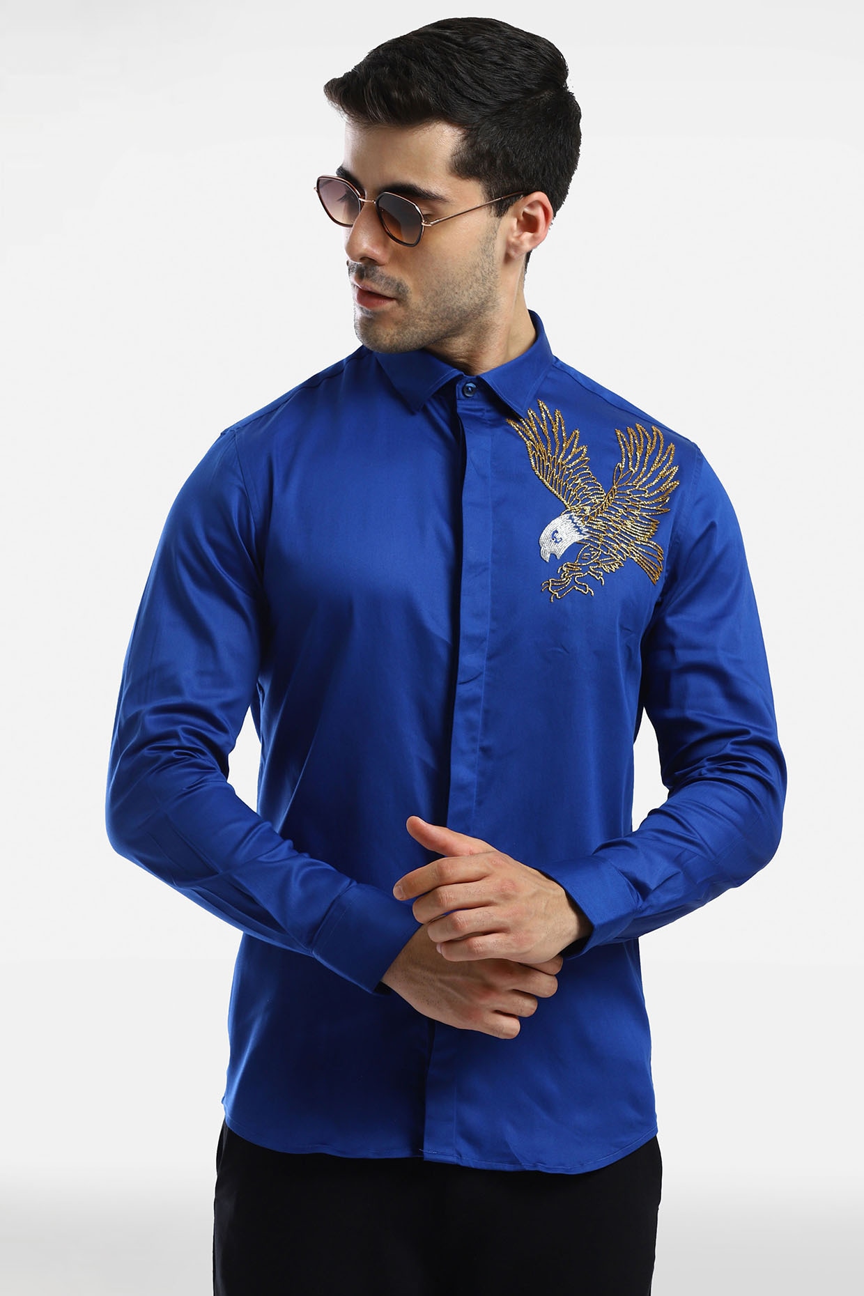 THETOE Kordela Twist Shirt ネイビー Kordela Twist Shirt – THE TOÉ