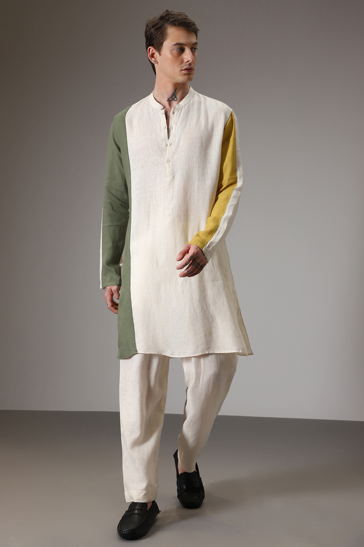 Multi-Colored Linen Kurta Set by Komal Kothari at Pernia's Pop Up Shop
