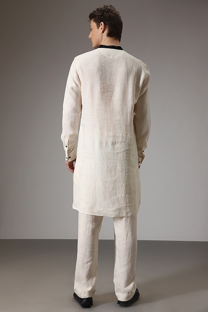 Ivory & Black Linen Kurta Set by Komal Kothari at Pernia's Pop Up Shop