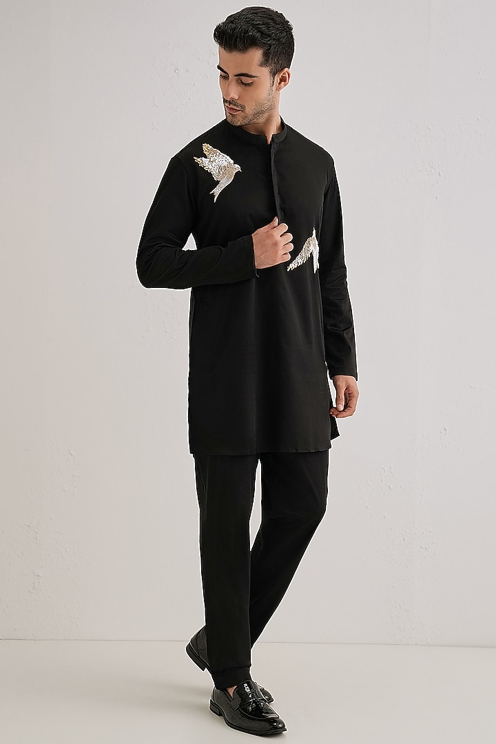 Black Cotton Hand Embroidered Kurta by Komal Kothari at Pernia's Pop Up Shop