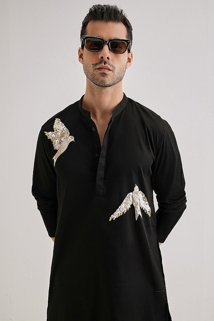Black Cotton Hand Embroidered Kurta by Komal Kothari at Pernia's Pop Up Shop